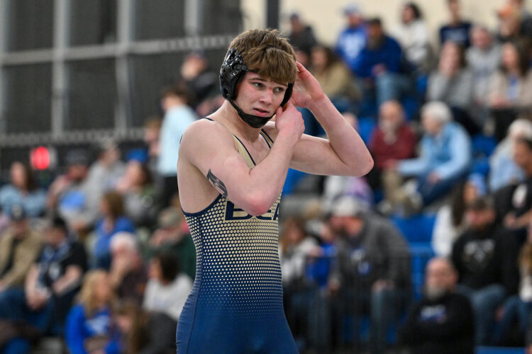 5 Bald Eagle, Penns Valley storylines to keep an eye on throughout D6 AA wrestling tournament